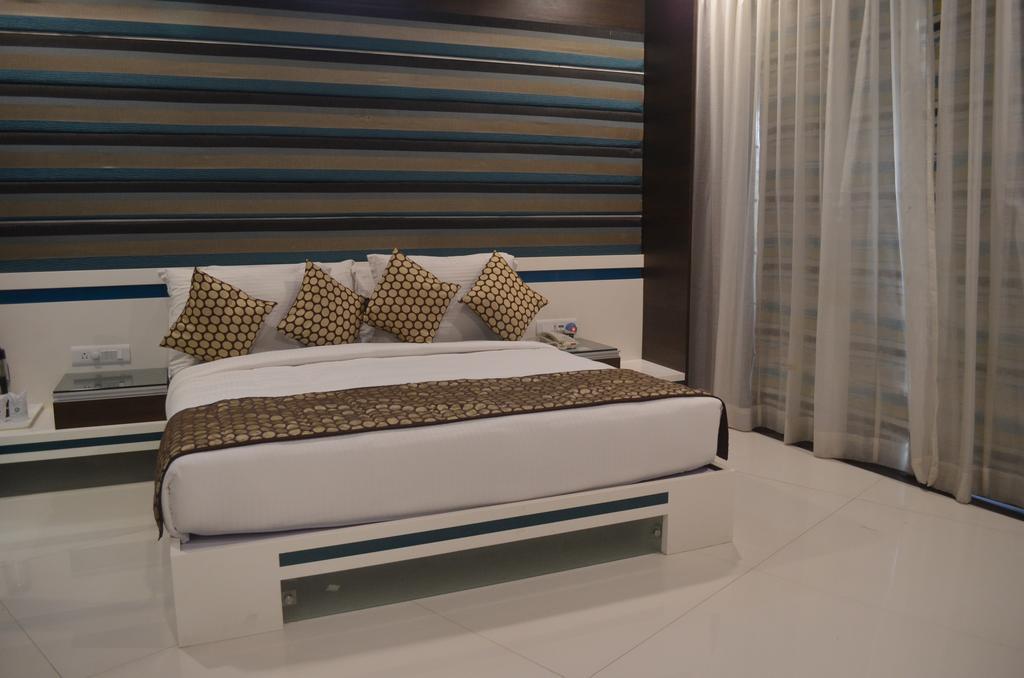 Kostamar Beach Resort Diu Buitenkant foto