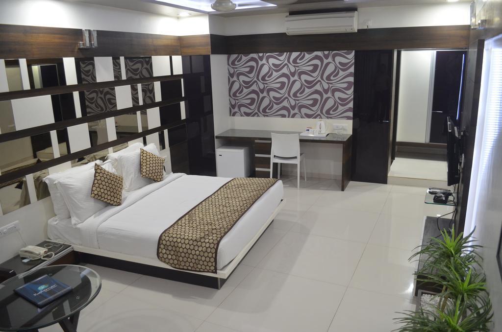 Kostamar Beach Resort Diu Kamer foto